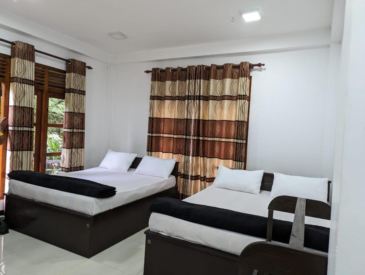 Stream Home Haputale Room photo